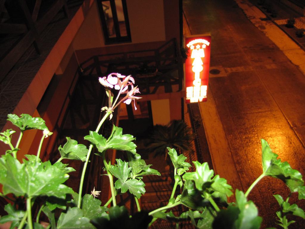 Guesthouse Magic Băile Herculane Exterior foto
